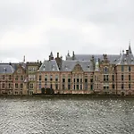 Hotel Staybridge - Parliament By Ihg