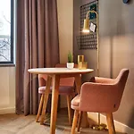 Hotel Staybridge - Parliament By Ihg Den Haag