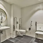 Staybridge - Parliament By Ihg Hotel
