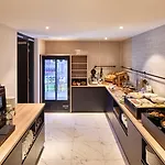 Hotel Staybridge - Parliament By Ihg Den Haag